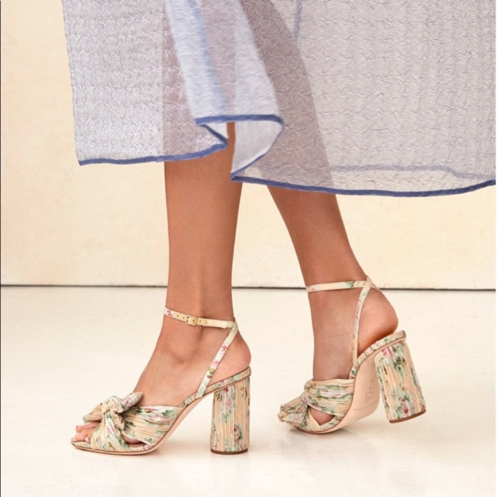 NEW 🌸 Loeffler Randall Floral Camellia Heels